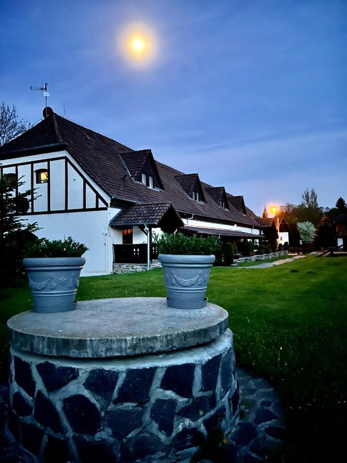 Hotel Jiricna Sušice المظهر الخارجي الصورة