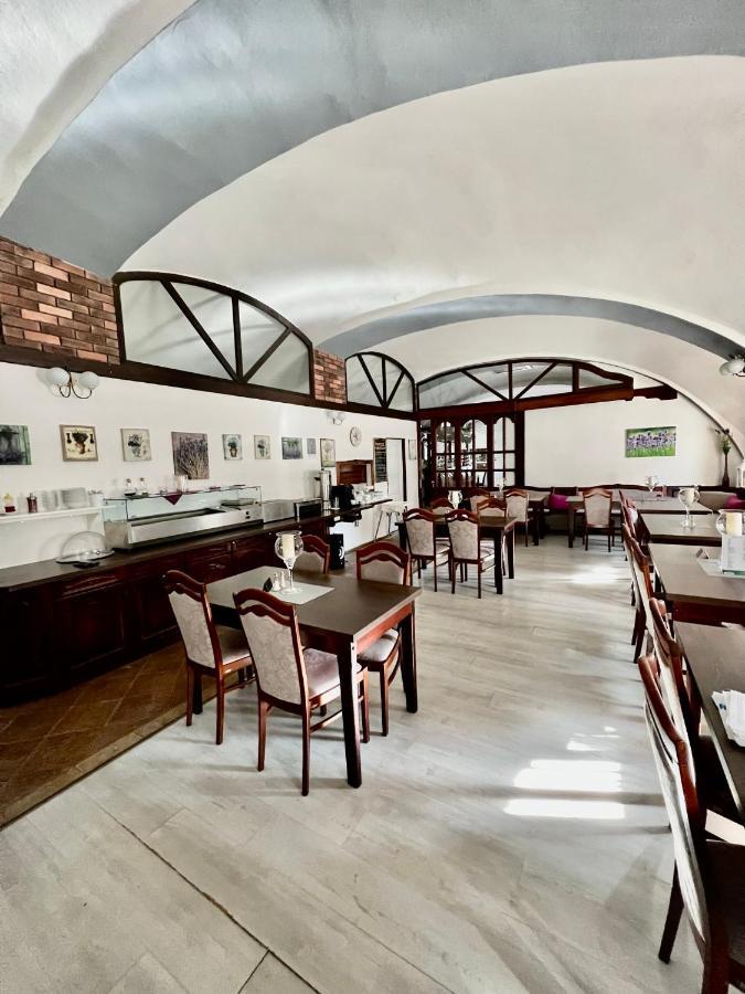 Hotel Jiricna Sušice المظهر الخارجي الصورة