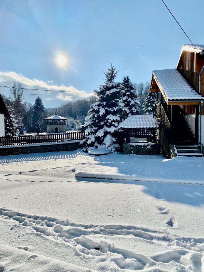 Hotel Jiricna Sušice المظهر الخارجي الصورة