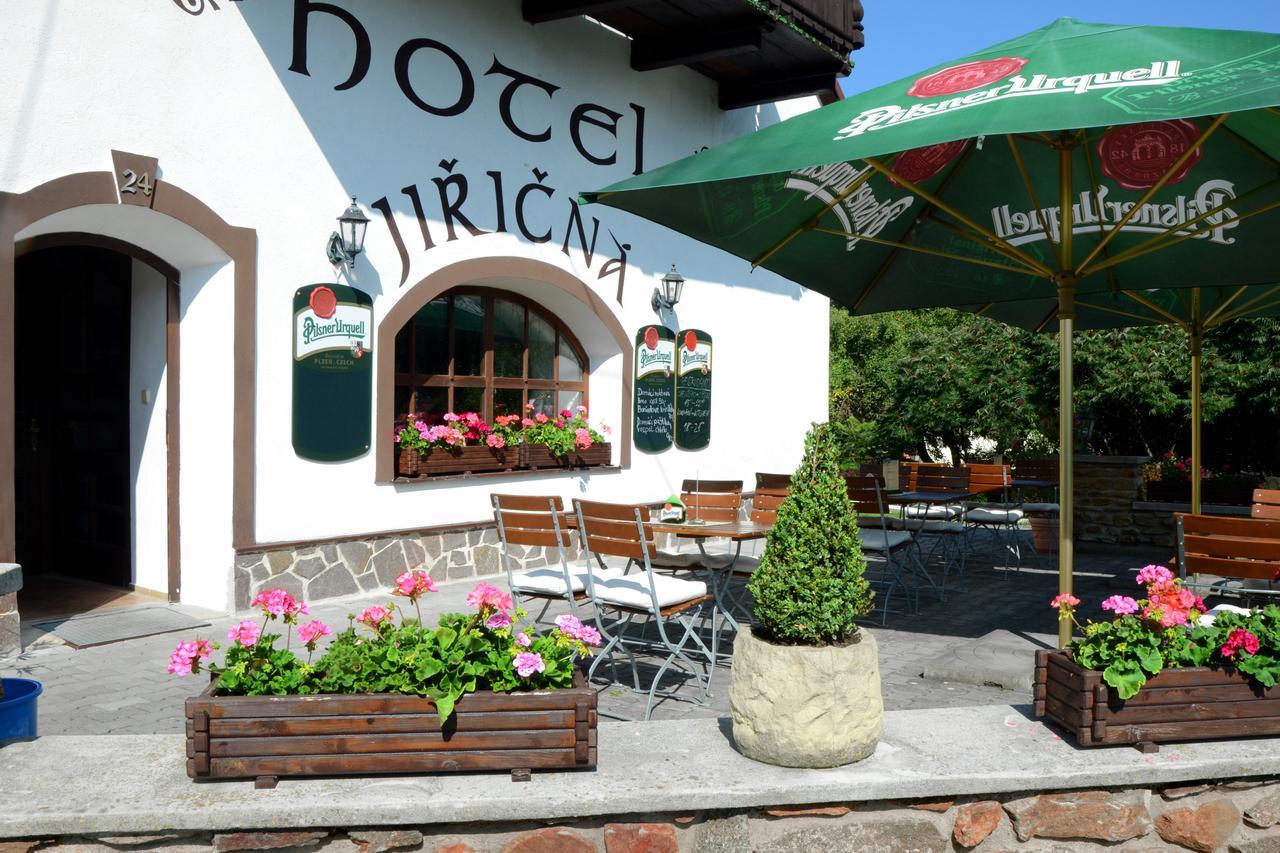 Hotel Jiricna Sušice المظهر الخارجي الصورة