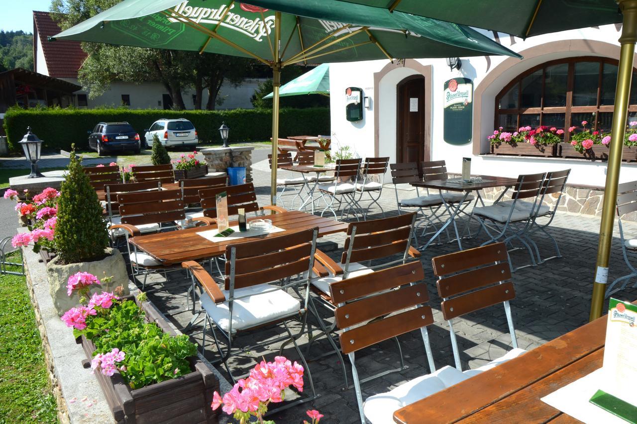 Hotel Jiricna Sušice المظهر الخارجي الصورة